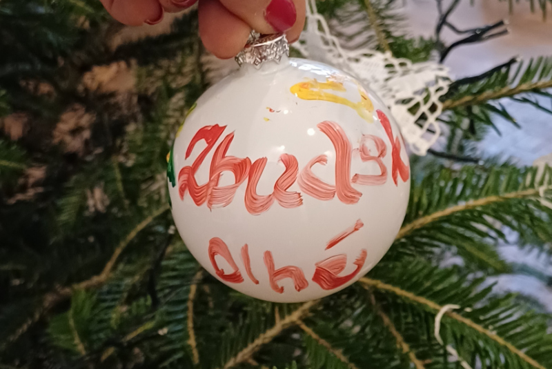 Výzdoba vianočného stromčeka v kaštieli