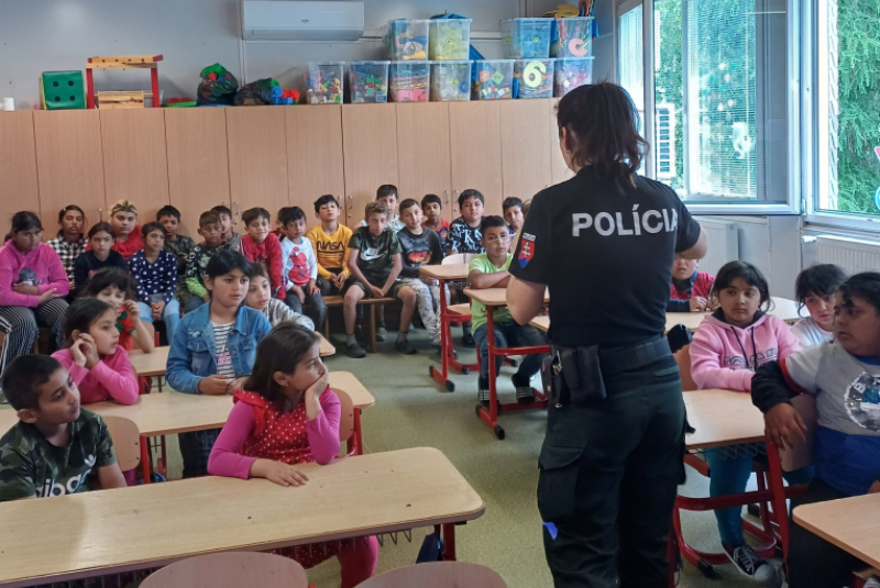Beseda - Polícia