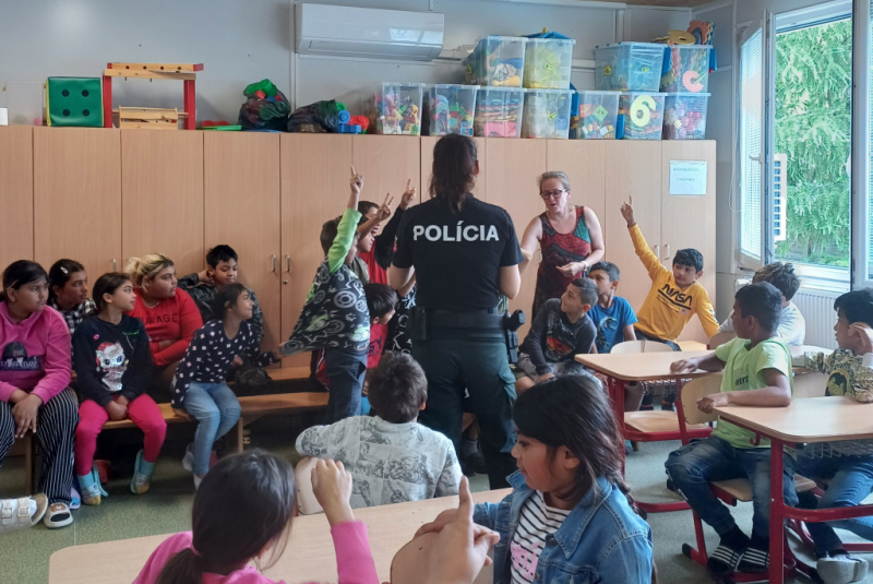 Beseda - Polícia