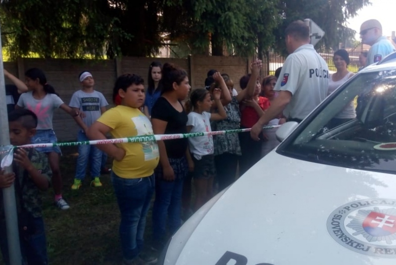 Polícia 